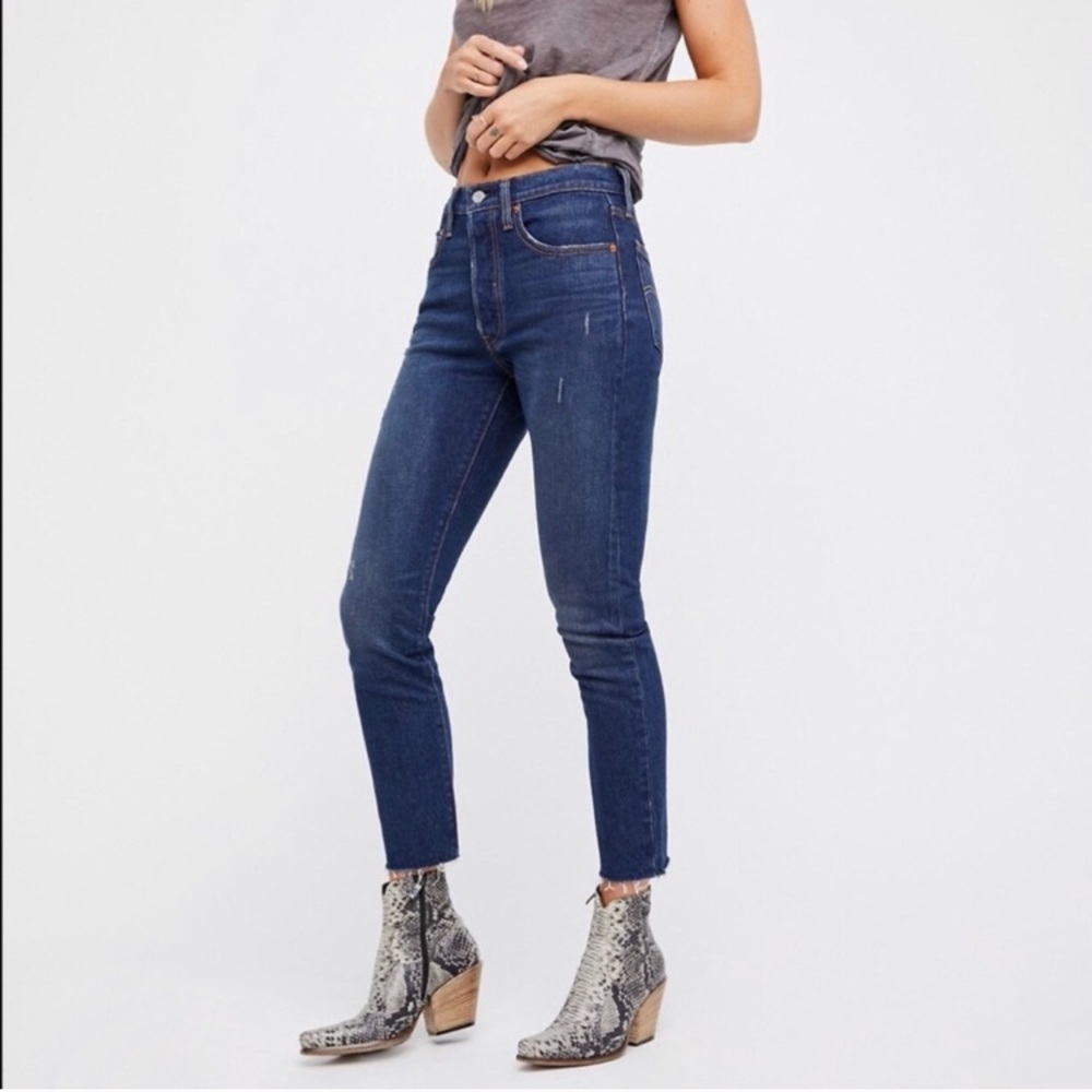 Levi’s 501 Skinny Jeans in Song for Forever